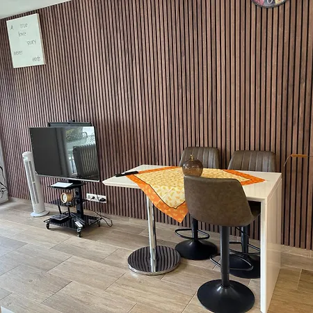 De Lux , 3 Borders , Free Parking , Appartement Kelmis