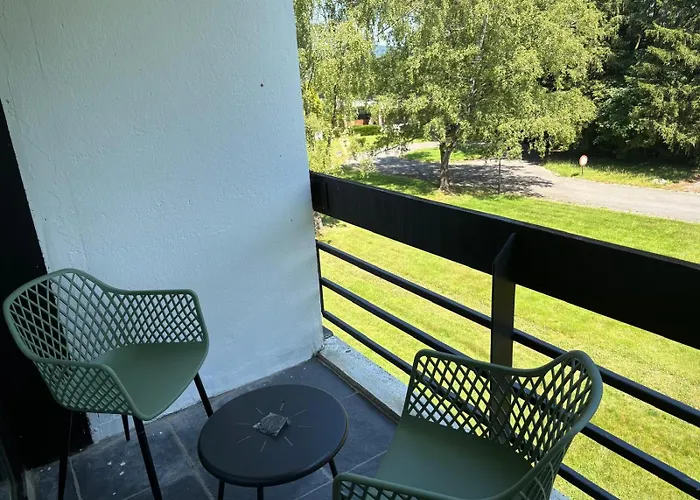 De Lux , 3 Borders , Free Parking , Appartamento *