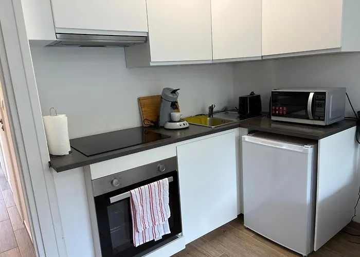 De Lux , 3 Borders , Free Parking , Appartamento *